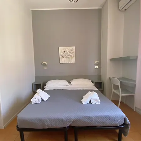 Hotel Residence Ponente Cesenatico Exterior photo